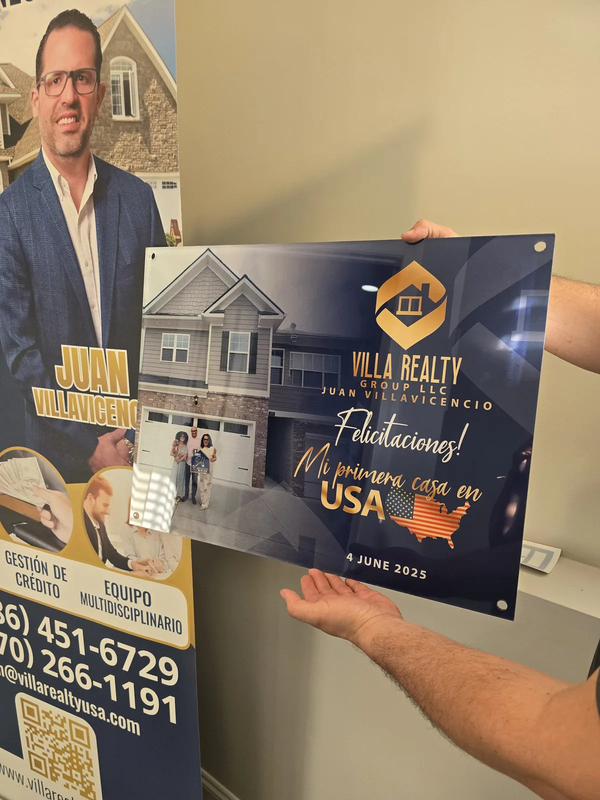 Acrylic photo display